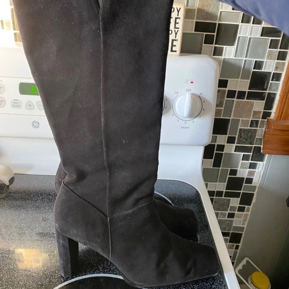 Anne Klein Suede Boots- Size 9 - Picture 1 of 6